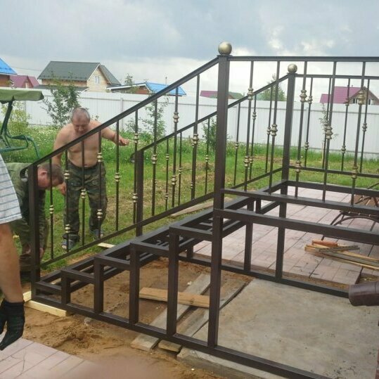 крыльцо металлокаркас крыльца